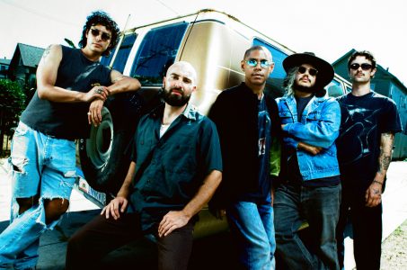 "MADRE" by Inner Wave is Northern Transmissions Song of the Day. The track The California band's track is now out via Nettwerk Records