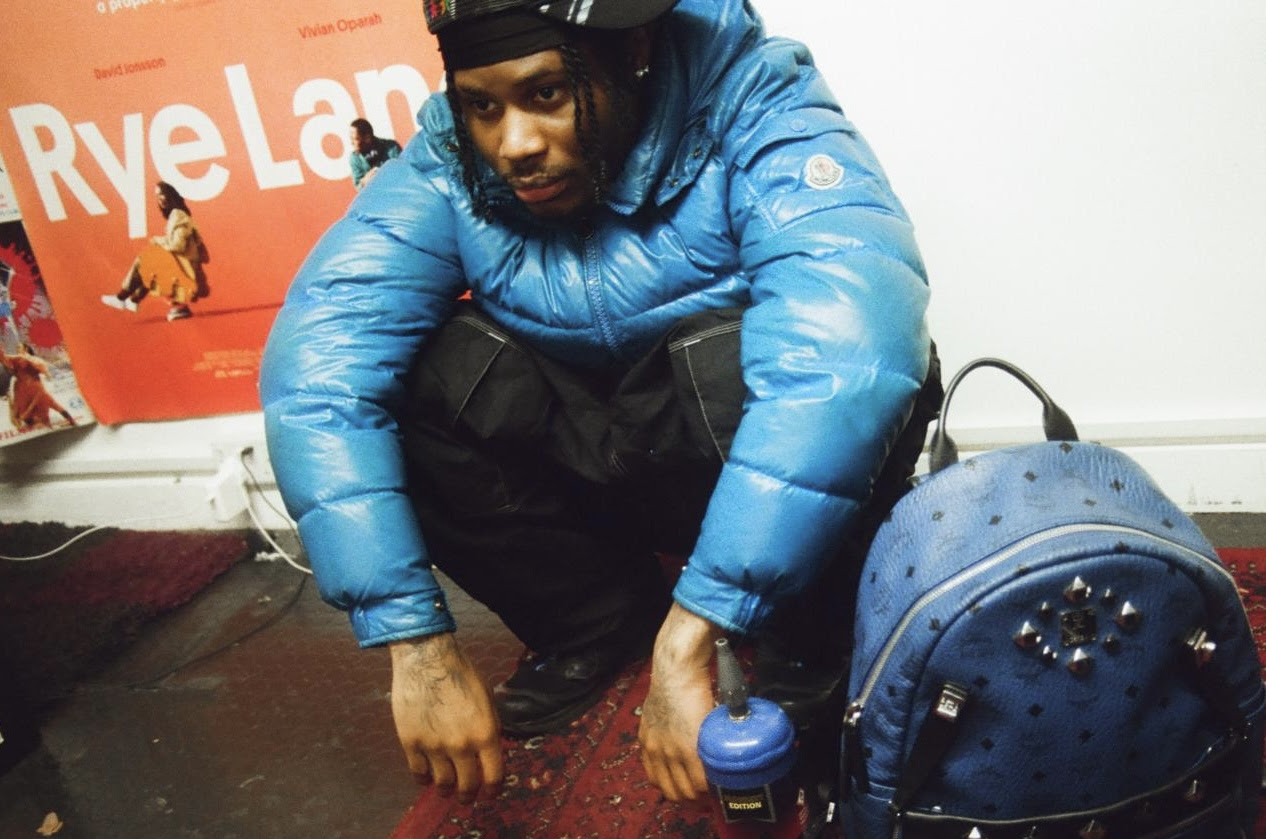Jim Legxacy has unveiled the new video for "i just banged a snus in canada water", a track from his mixtape, black british music (2025) Jim Legxacy has unveiled the new video for "i just banged a snus in canada water", a track from his mixtape, black british music (2025)