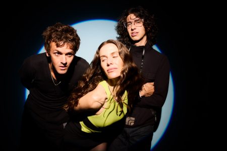 vbar italia debuts new single "omni shambles". The track is off the London trio's forthcoming album some like it hot, out October 17