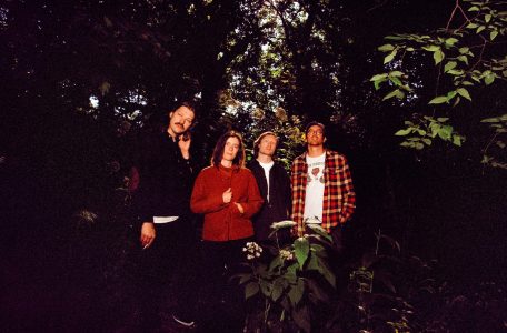 Ratboys announce new album Singin’ to an Empty Chair. The band's forthcoming LP arrives on February 6 via New West Records