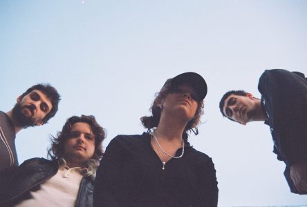 Robber Robber release new single/video "Suspicious Minds".