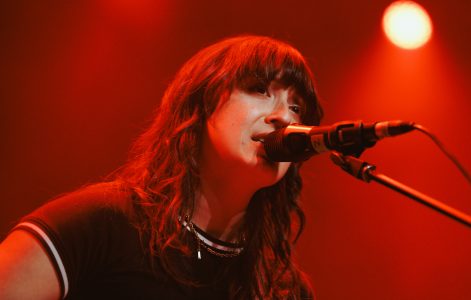 The Beths Brooklyn Paramount live review by Conor Rooney with photography by Bobby Nicholas Ⅲ December 5th 2025