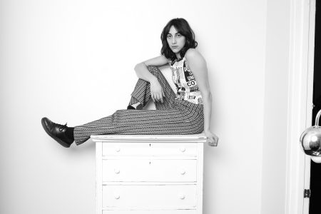 Common Holly announces new EP They will draw halos around our heads
