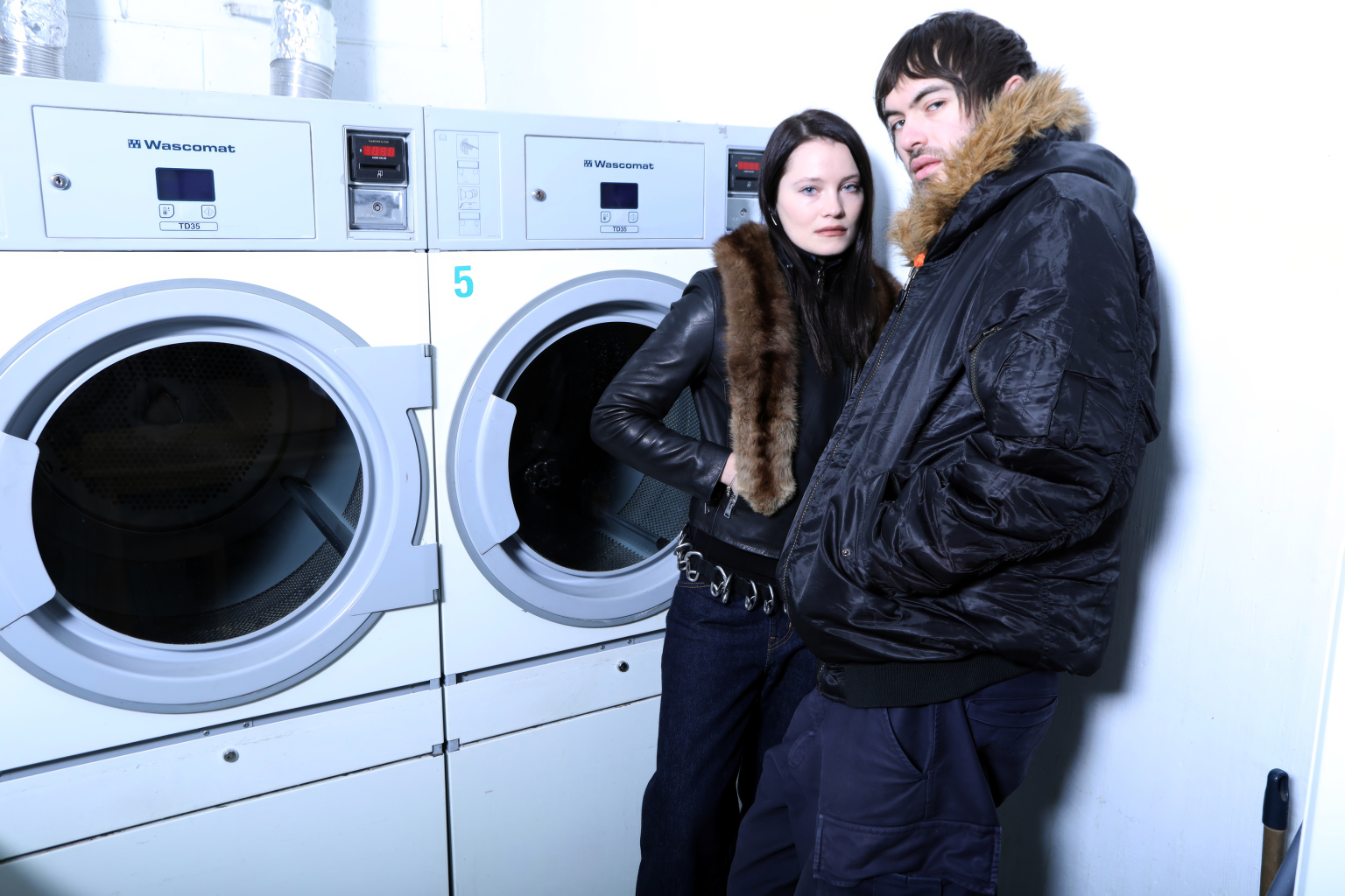 Fcukers are back with new single “Beatback”, the track is a taste of their forthcoming debut album Ö, available March 27 via Ninja Tune Fcukers are back with new single “Beatback”, the track is a taste of their forthcoming debut album Ö, available March 27 via Ninja Tune