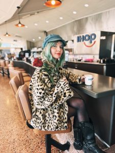 Scout Gillett releases new single “Gonna Change” The track is the final taste ahead of the release of her album Tough Touch, out March 6th