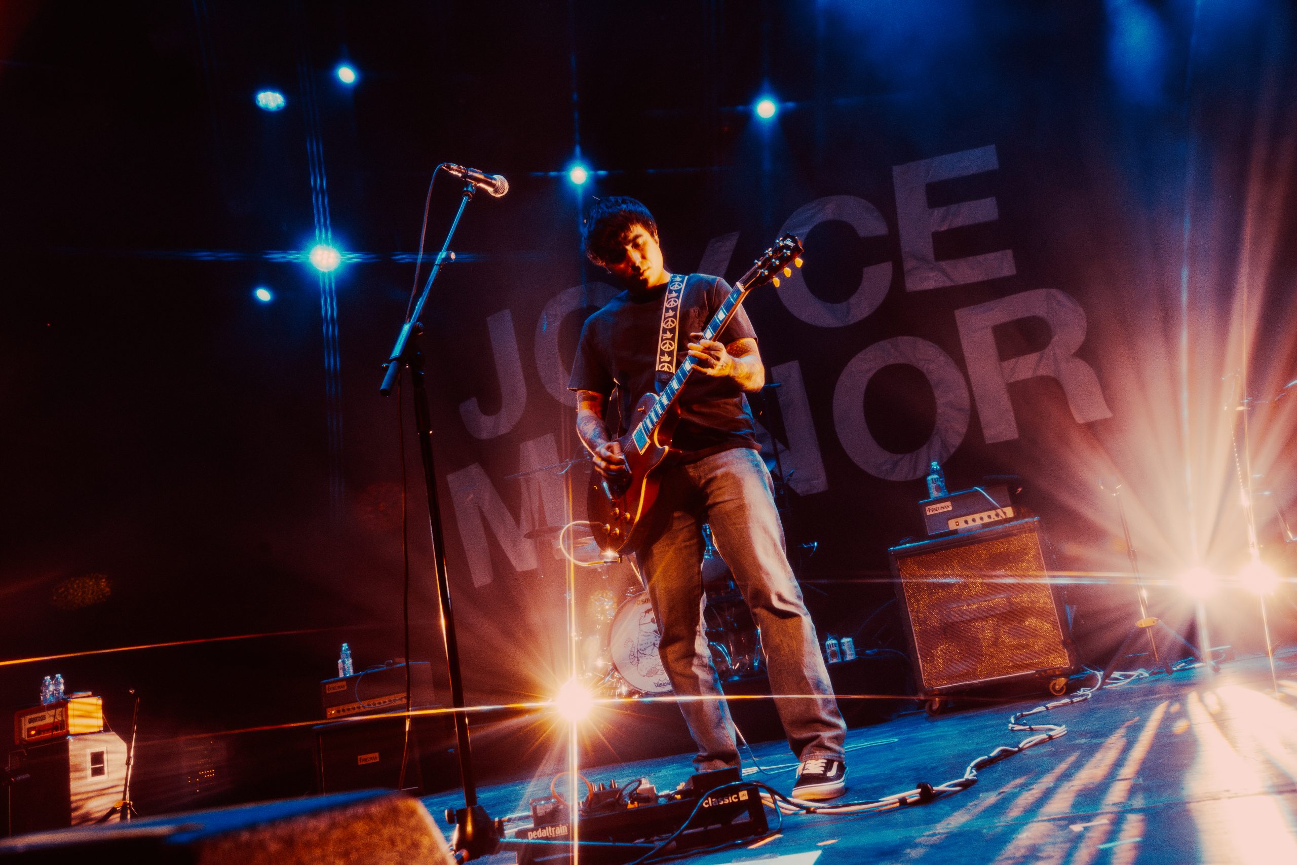 Live Review: Joyce Manor at The Salt Shed in Chicago March 28 review by Blake Correll and photography by Zeltzin Vazquez