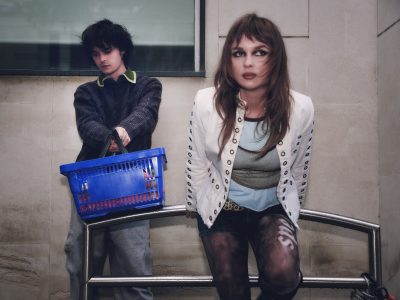 PUNCHBAG, the UK duo that includes Clara and Anders Bach, have dropped new single “What's In My Bag,” the track is off their EP I Am Obsessed