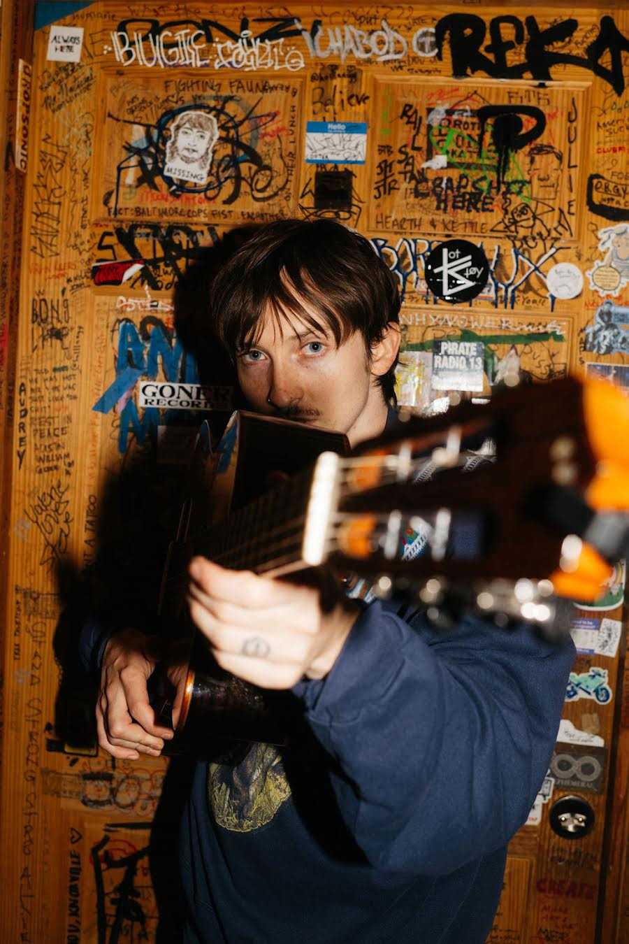 Mom+Pop Music has signed singer/songwriter Hudson Freeman. To celebrate, Freeman has released a double single, Stolen Valor/Leash Mom+Pop Music has signed singer/songwriter Hudson Freeman. To celebrate, Freeman has released a double single, Stolen Valor/Leash