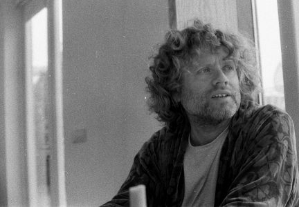 "Parachute" by Benny Sings is Northern Transmissions Video of the Day. The track is off the Dutch artist's LP 22 Durnham Dew out September 25