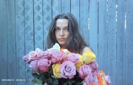 "I Feel So Mad" by Annabelle Chairlegs is Northern Transmissions Song of the Day. The track is off the artist's forthcoming album Waking Up
