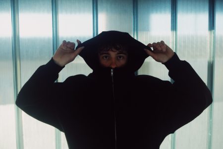Tommy Barlow has dropped with new single "Won't You Ever Need Me", the track is accompanied by a Josh Renaut-directed music video