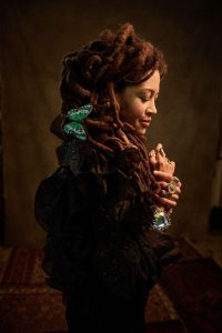 Valerie June announces her new EP, Brighter Blue, will drop on September 11th via Concord. Today, listen lead single “Smokestack”