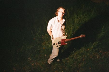 Graham Hunt debuts new video for "Getting Older". The track is off the artists forthcoming album American Pyramid out August 28th